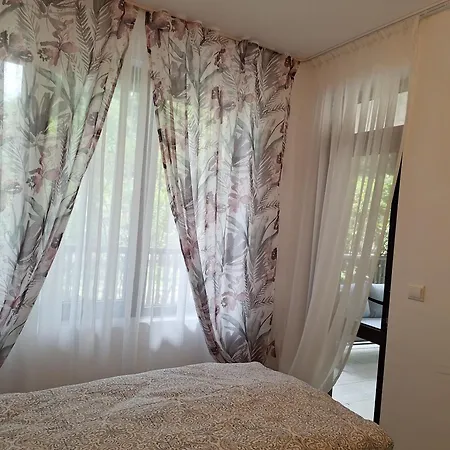 Apartment Paradise 105 *